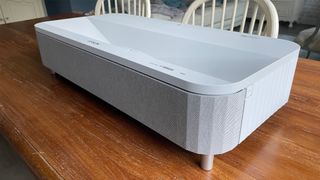 UST projector: Epson EpiqVision EH-LS800W